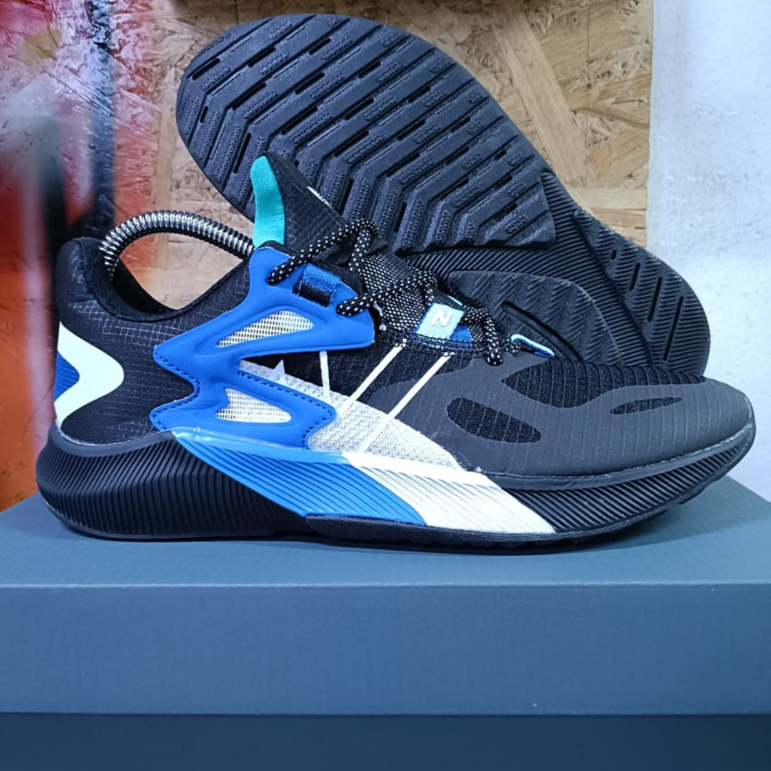 New Balance FuelCell Propel RMX black and blue