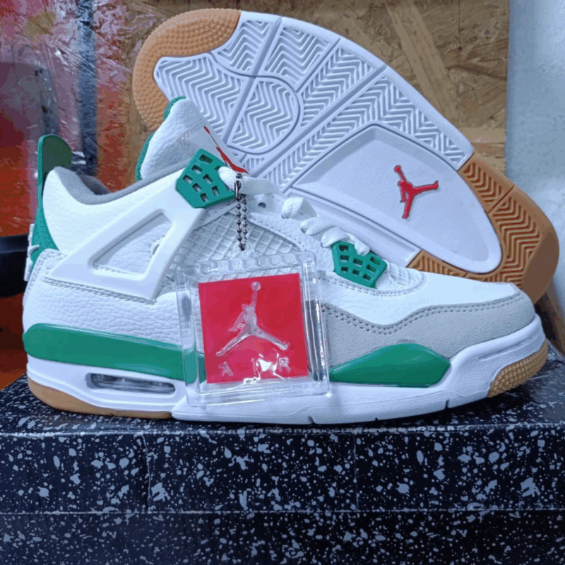 Air Jordan 4 Pine Green