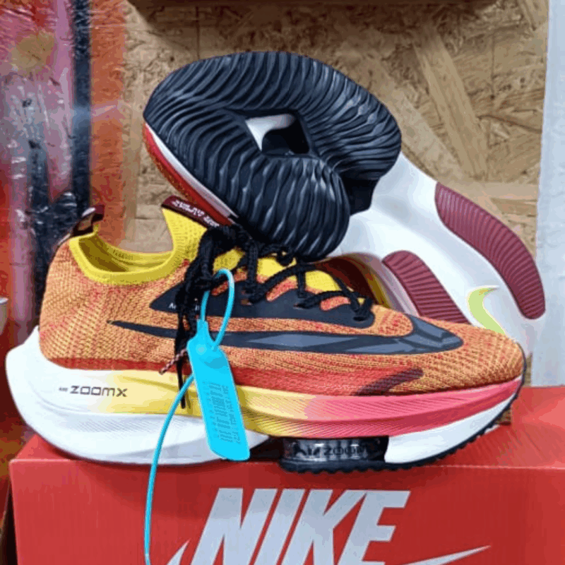 Nike Air Zoom Alphafly Flyknit Magma Orange